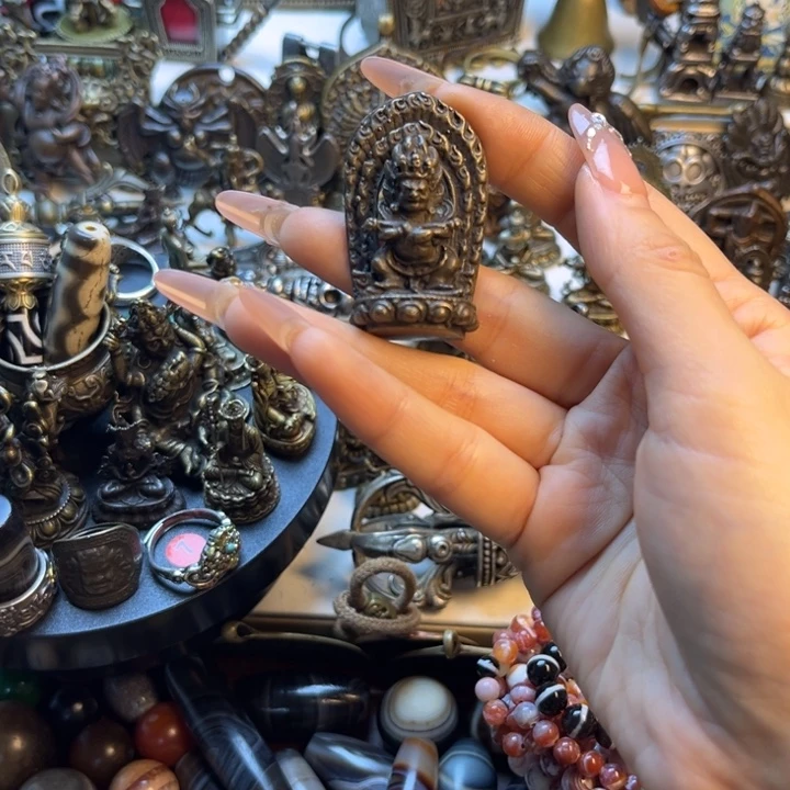 泥塑18号闪价漏价一件