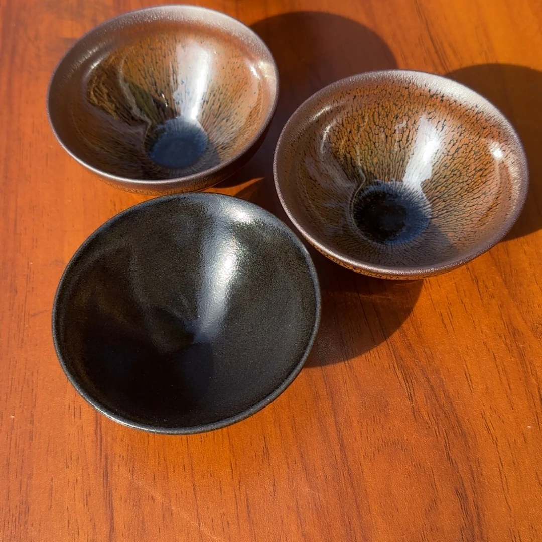 茶盏古法红糖水的做法是将蜂蜜