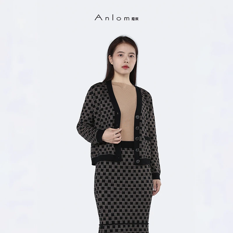 Anlom/娅奴冬季长袖新款黑杏格纹休闲绵羊毛针织衫通勤上衣开衫