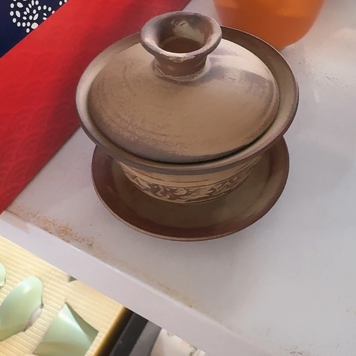 缠***学主人杯一个,瓷。。品茗