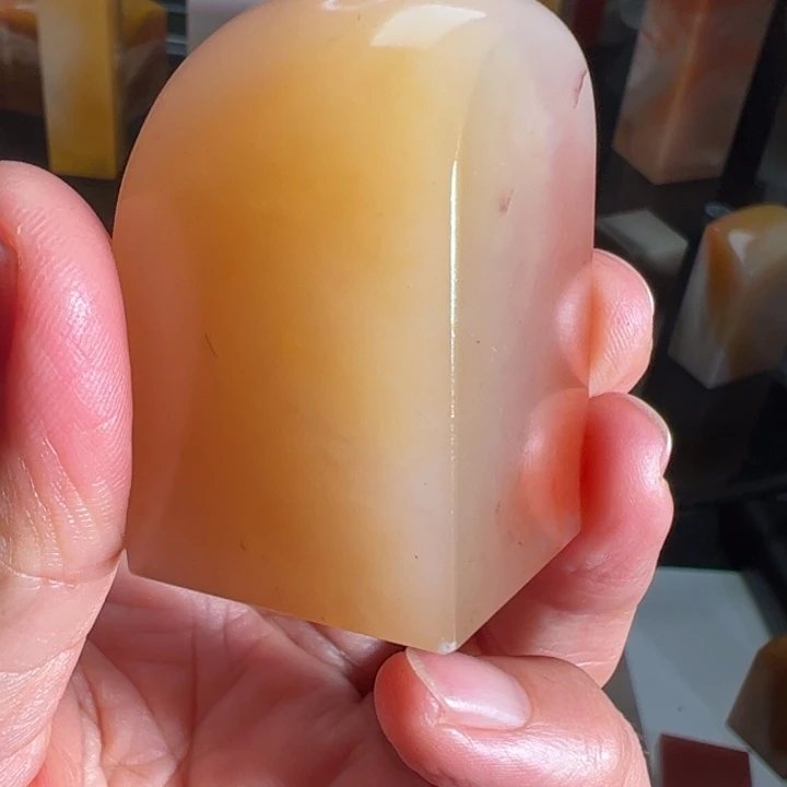 老挝石水洞高山石
