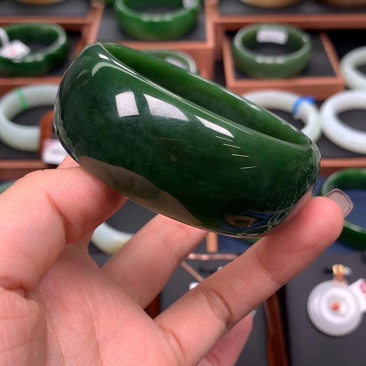 和田玉（碧玉）手镯575859圈口未镶嵌