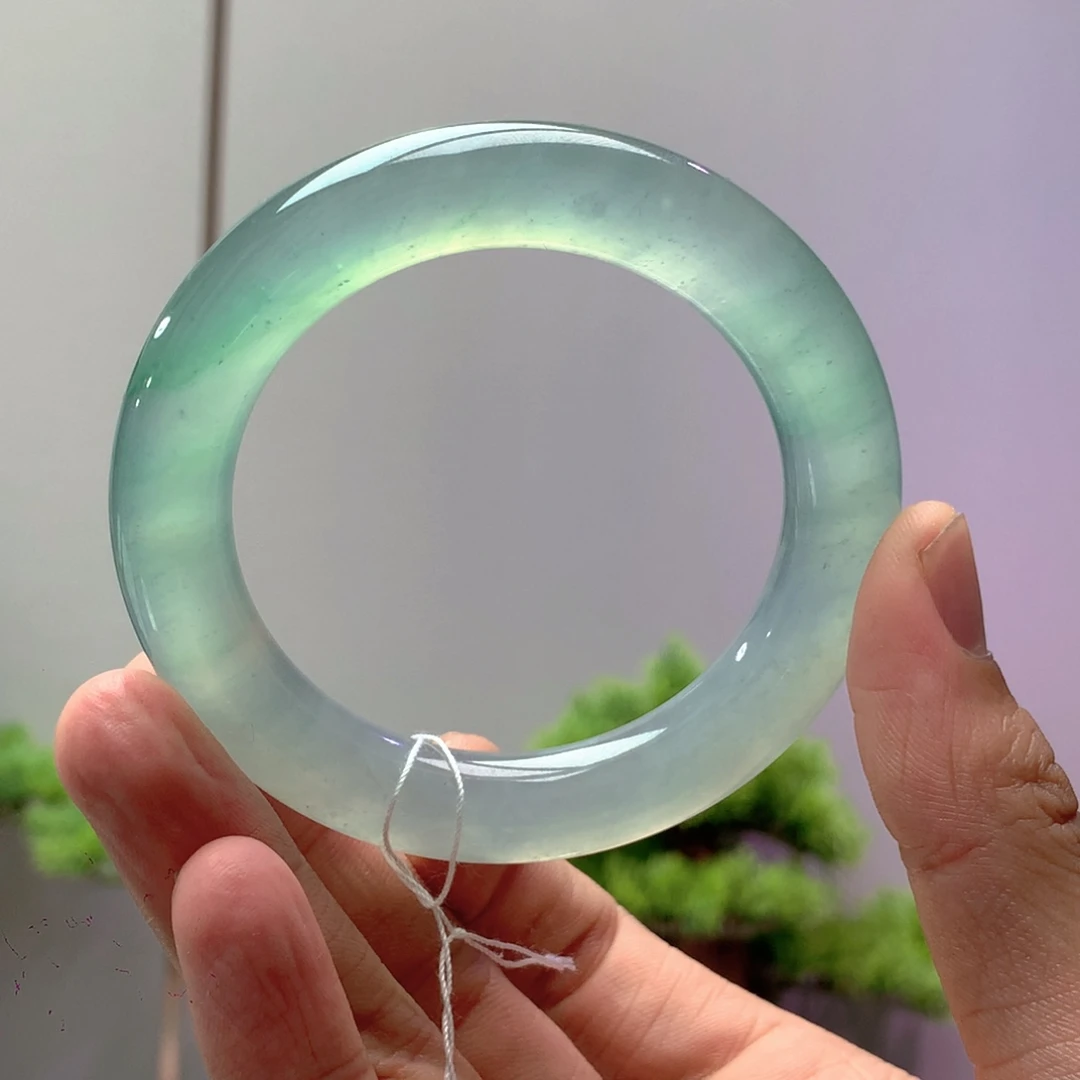 翡翠未镶嵌手镯圆条