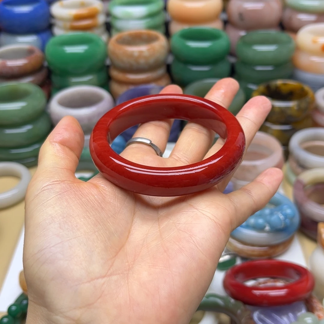 石英质玉未镶嵌手镯