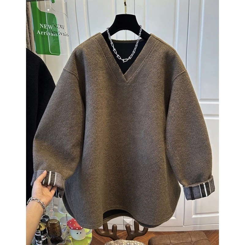 V领加绒加厚保暖纯色毛呢卫衣女上衣今年流行叠穿百搭今年冬新款