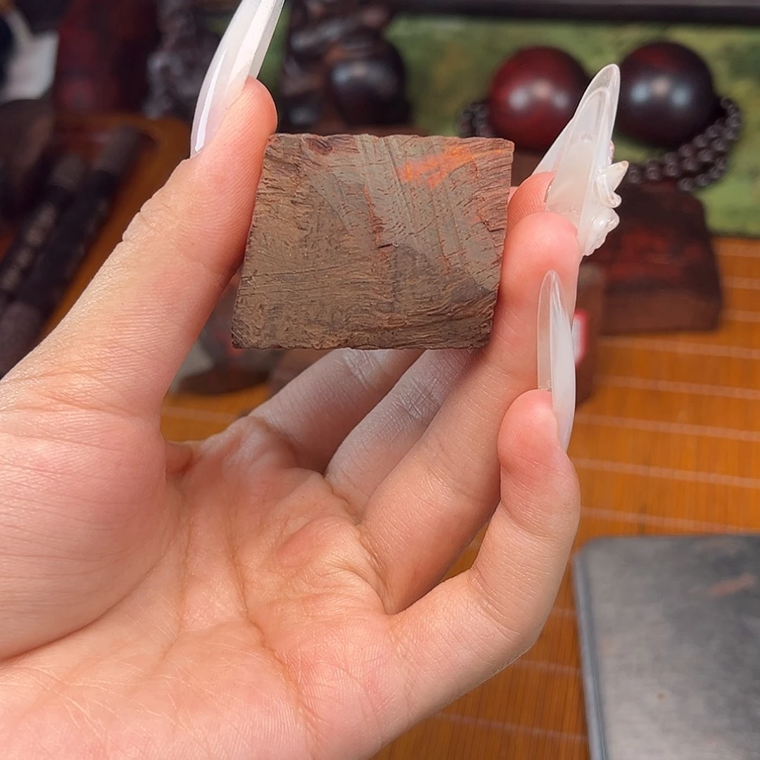 檀香紫檀（小叶紫檀）带点麟底