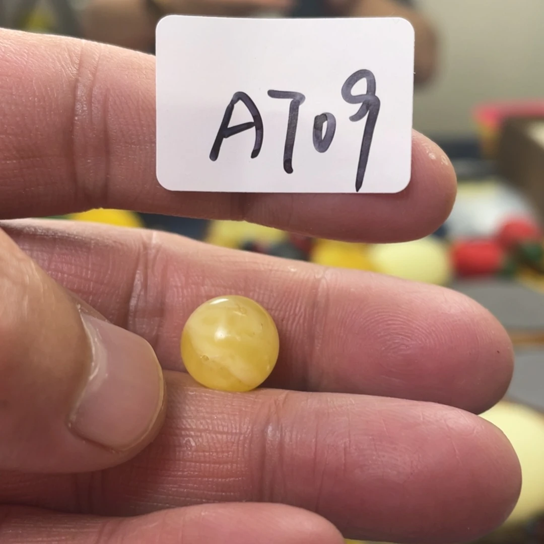 手链琥珀未镶嵌多样性发，发其中一件