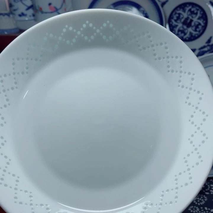 青花玲珑8寸窝盘网格