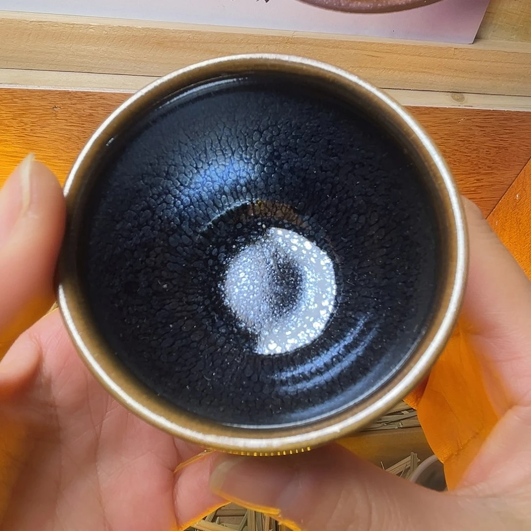 茶盏不用急哈谢谢咯啊