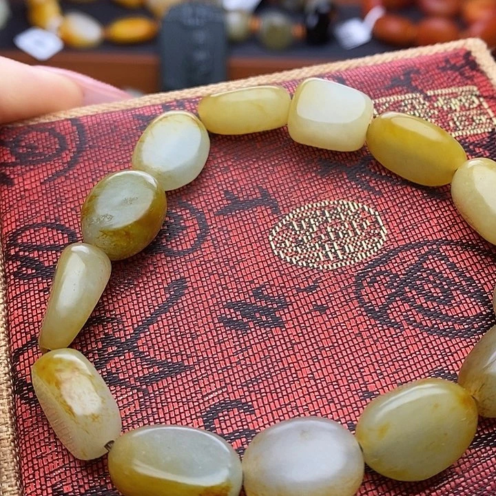 手链未镶嵌和田玉