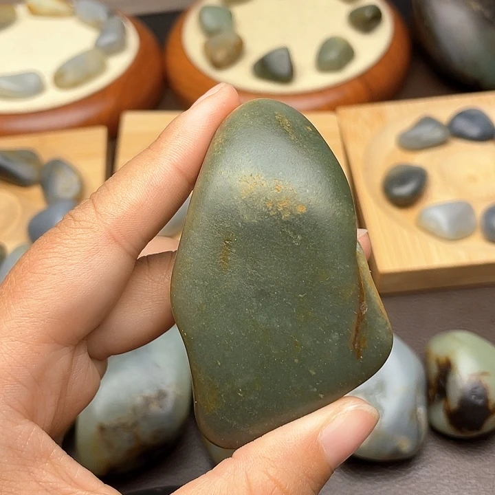 颈饰未镶嵌和田玉19