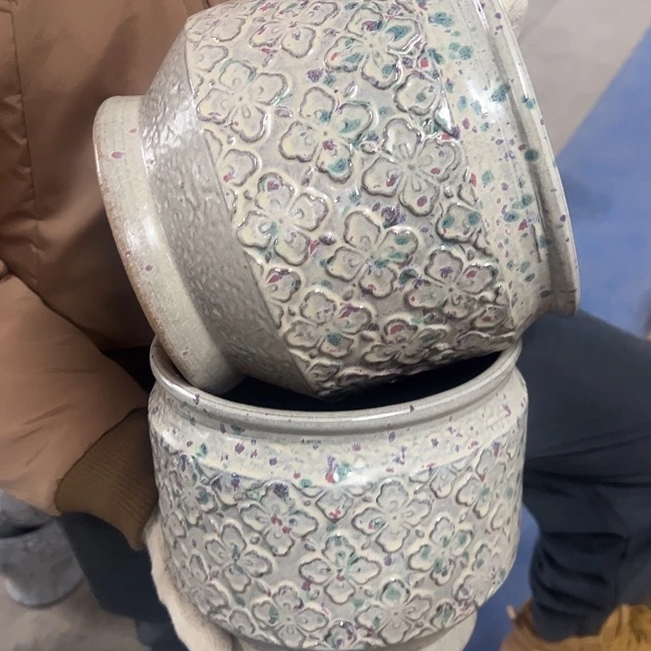 高度19厘米口19厘米