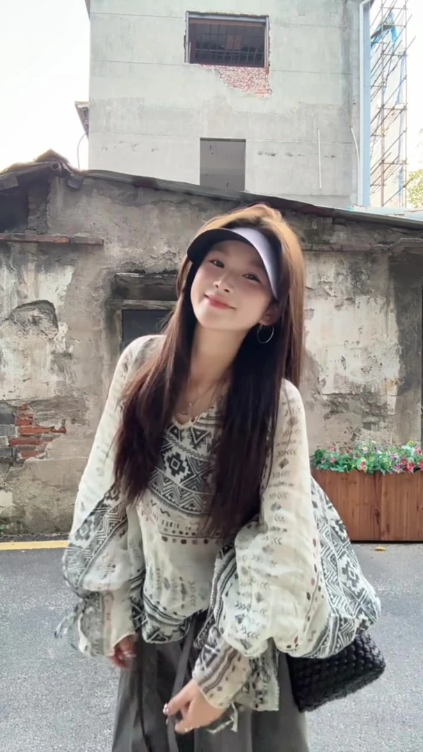 2025夏季新款民族风慵懒印花长袖防晒衬衫搭配阔腿裤显瘦两件套女