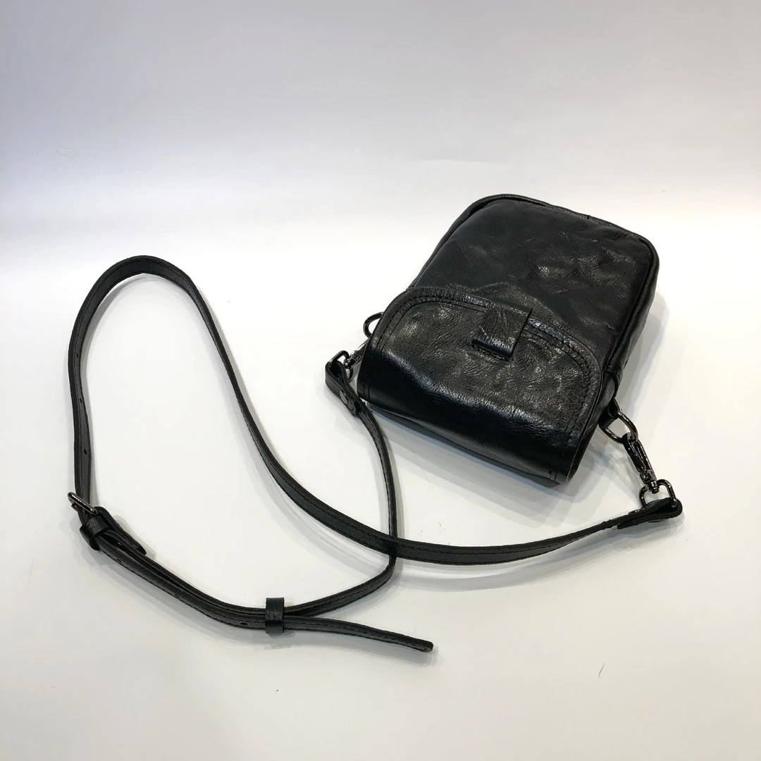 真皮女包复古手工褶皱头层植鞣牛皮男女款小包手机包黑色百搭