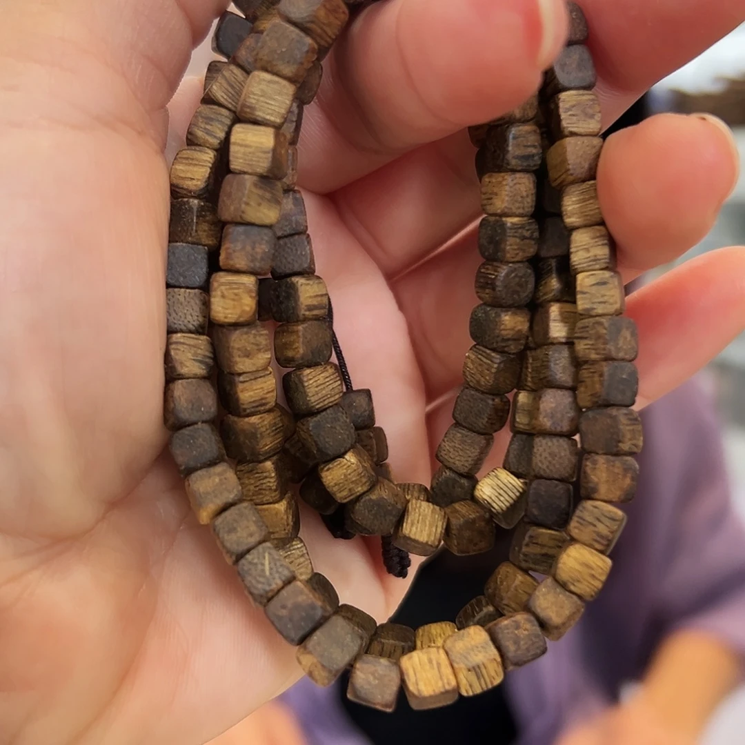 沉香手串棋楠方糖珠多圈，多样式发一