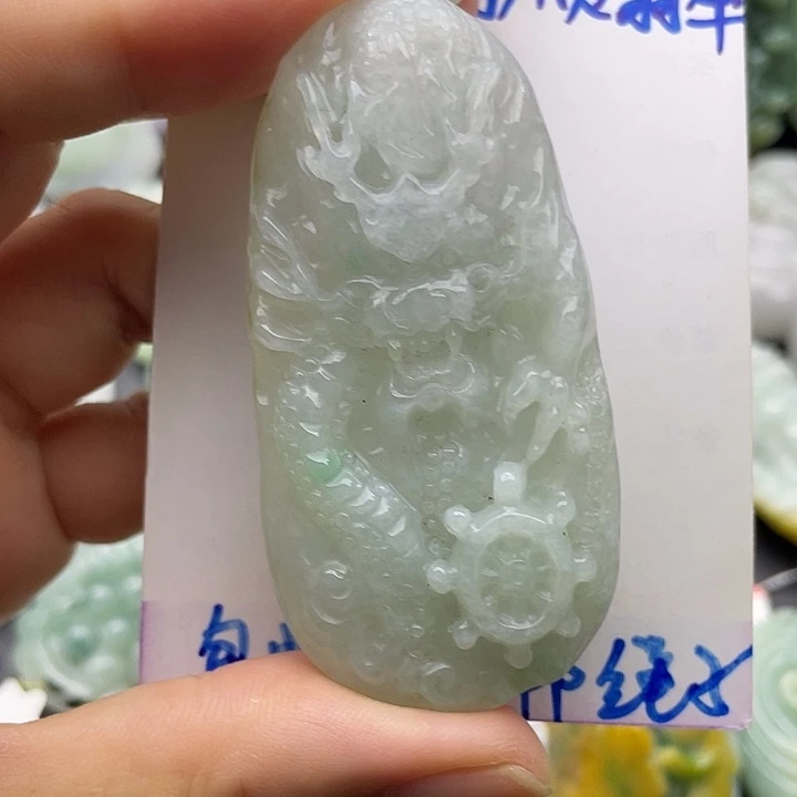 翡翠未镶嵌颈饰天然翡翠
