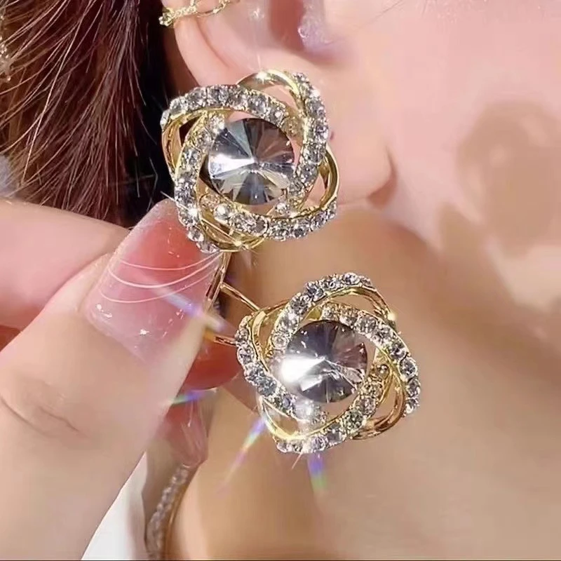 合金耳饰 轻奢超闪环绕镶钻设计精致耳钉耳扣时尚气质百搭耳环饰
