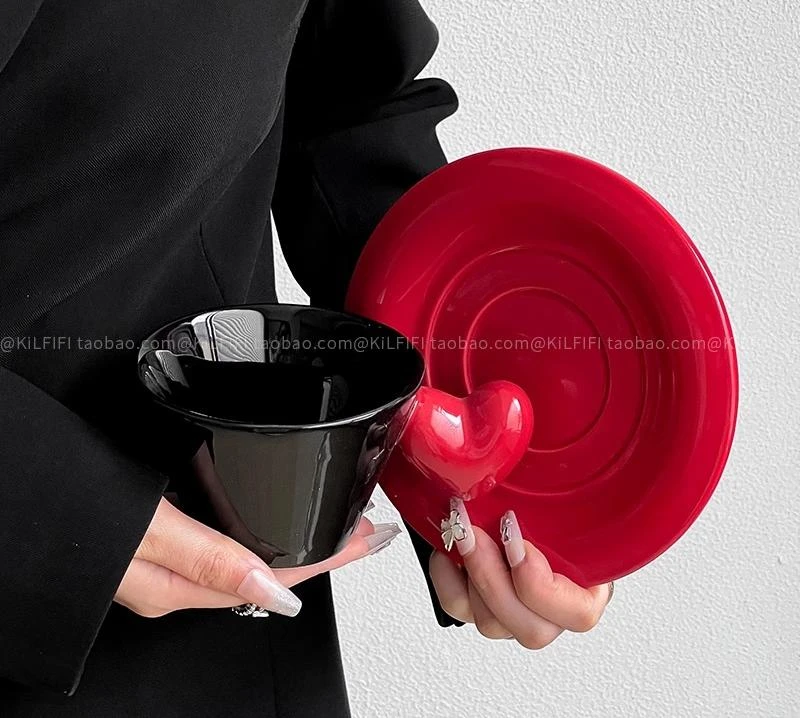 爱心把手咖啡杯碟简约中式家用杯碟纯手工纯色咖啡杯陶瓷