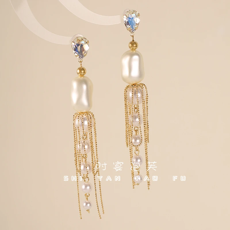 铜合金仿珍珠耳饰 梦澜珠语耳环长款流苏珠珠配饰原创定制耳饰女