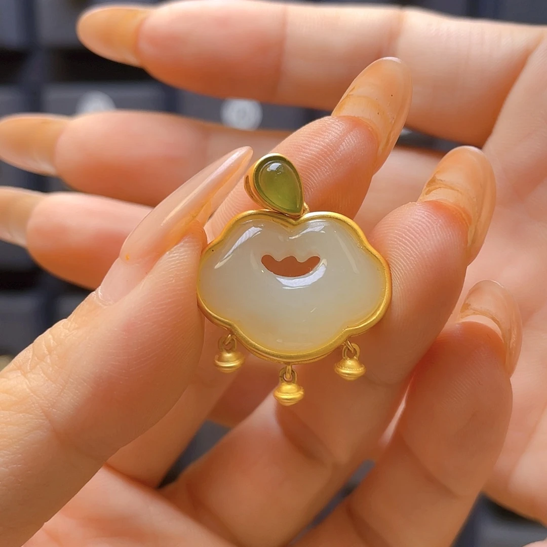 和田玉银S925镀金镶嵌颈饰