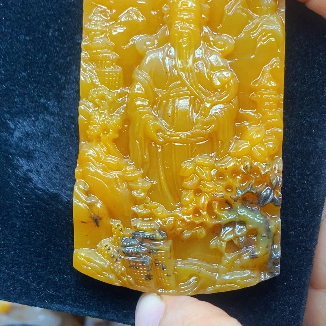 颈饰未镶嵌石英岩玉