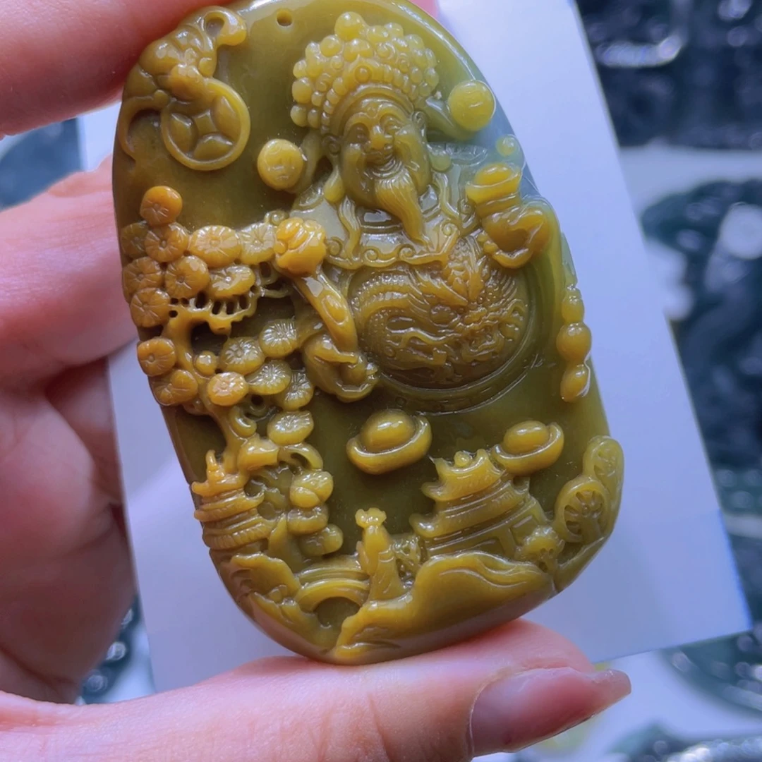 翡翠颈饰未镶嵌小*龟