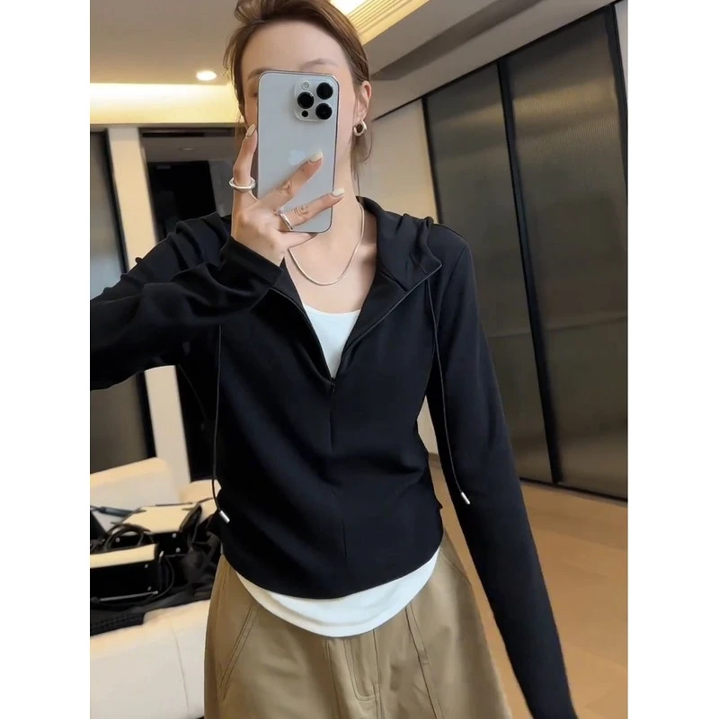 拼接假两件连帽内搭打底衫女士初秋款极简风休闲显瘦外穿卫上衣