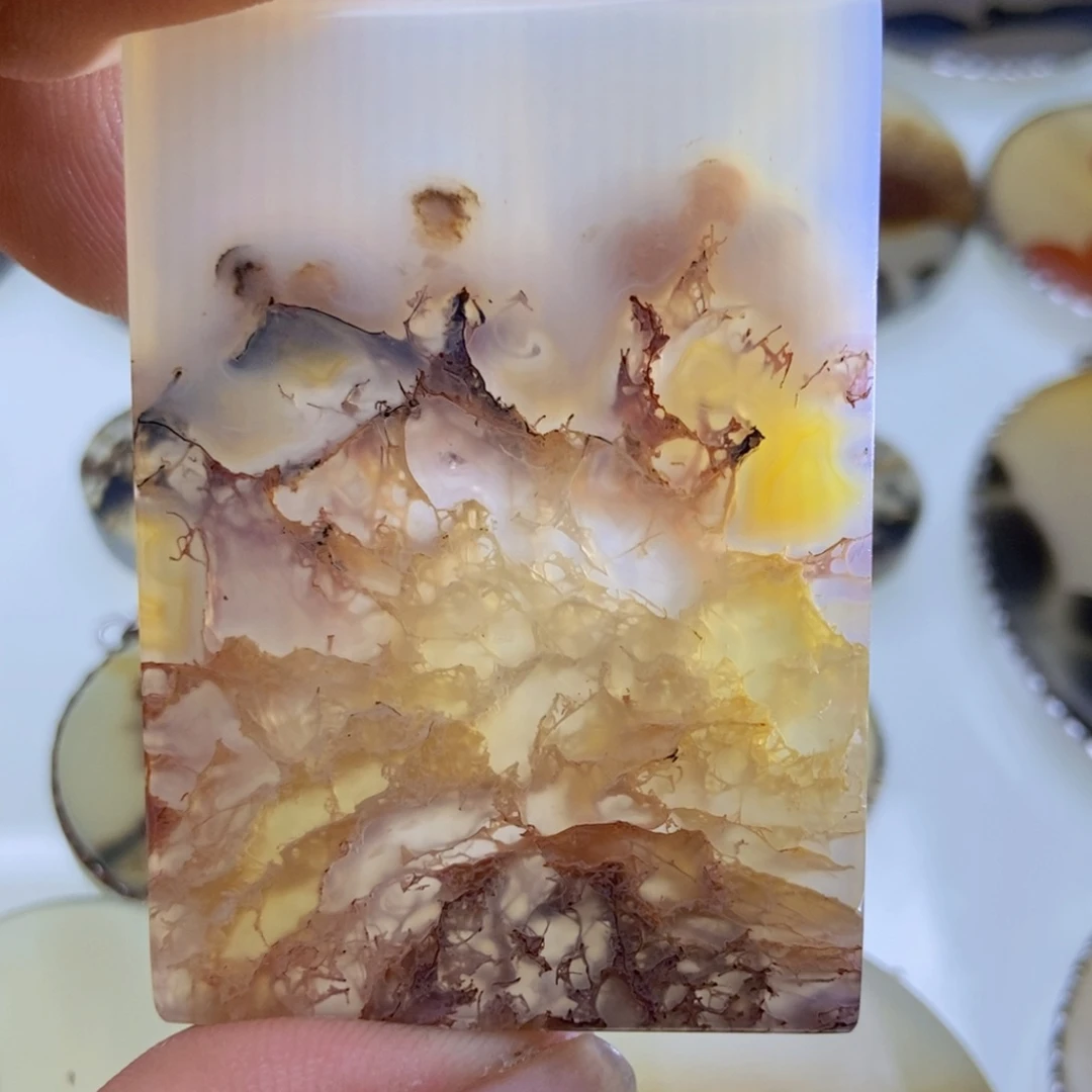 【闪购商品】未镶嵌颈饰玛瑙/玉髓西****迹