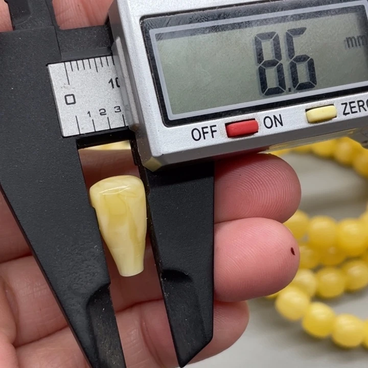 琥珀未镶嵌裸石蜜蜡