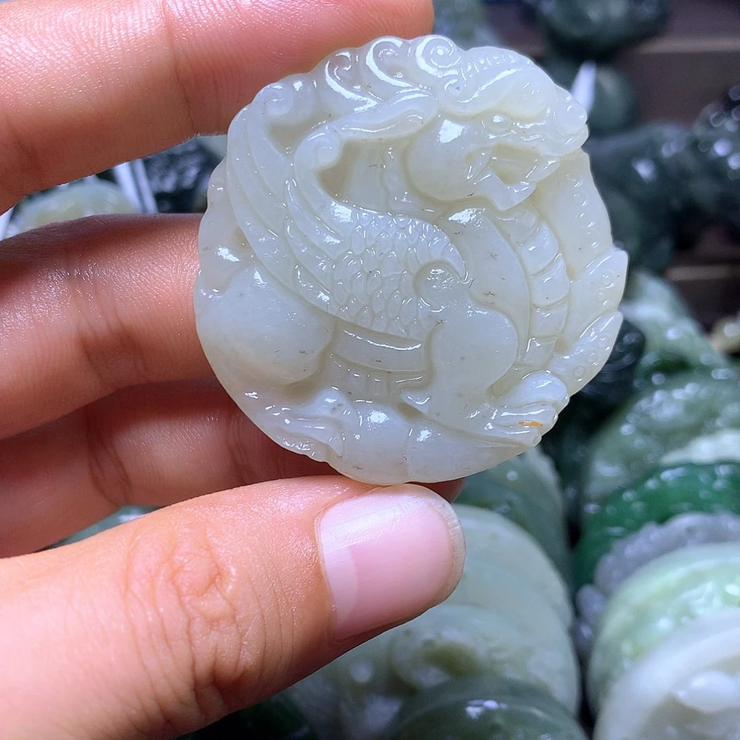 颈饰未镶嵌和田玉