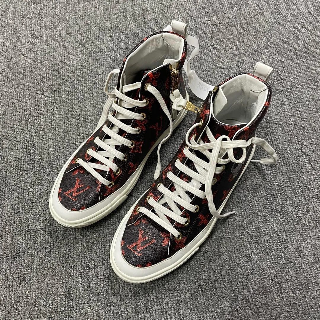 95新 LouisVuitton/路易威登 Stellar 舒适运动时尚板鞋36码/6347