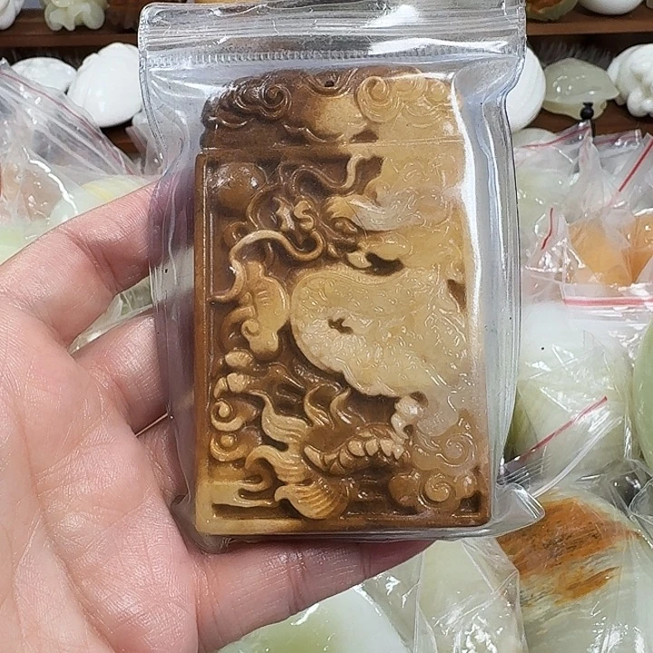 遥***方砖雕石头手把件不退不换