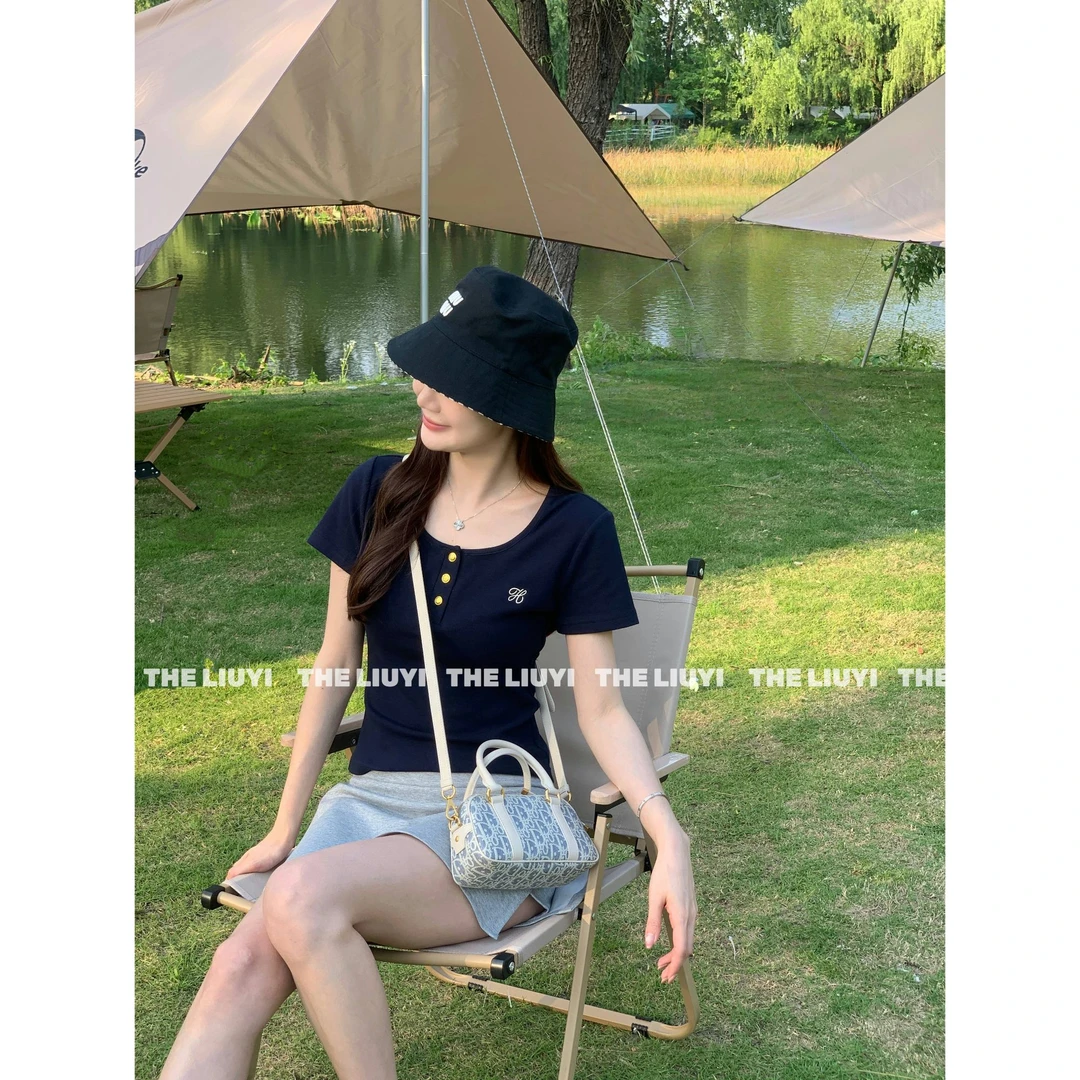 【LIUYI】金扣T～夏季显瘦正肩短袖T恤55035