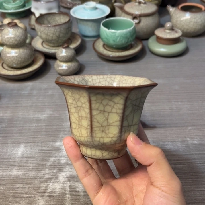 蒋加宝 传世哥窑 八方