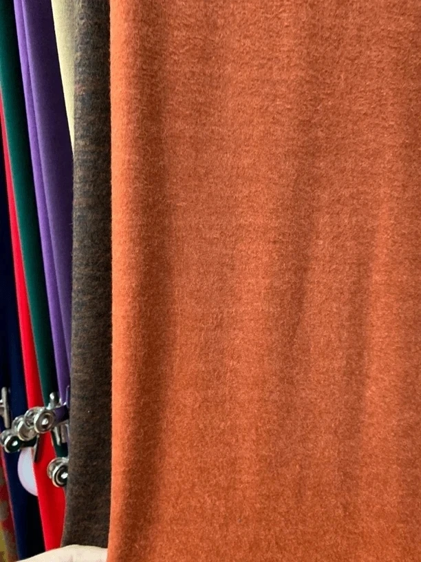 爱玛橙 炫彩羊绒布料