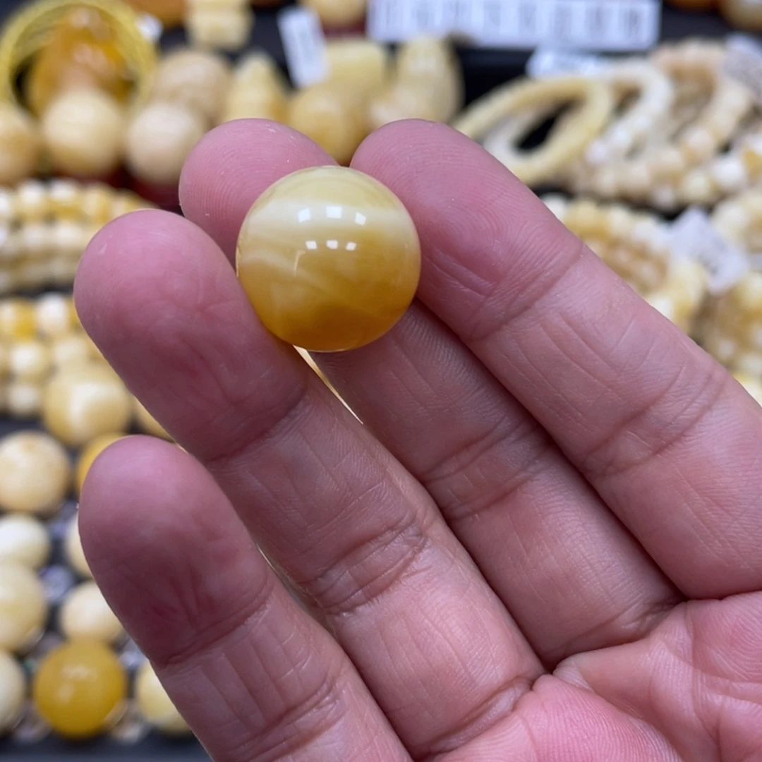 琥珀珠宝奇石未镶嵌17.3mm金妖