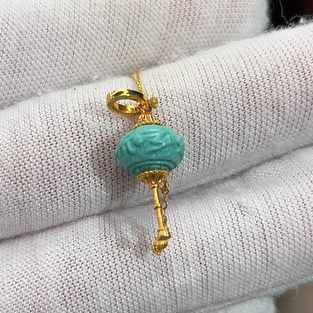 绿松石18K金镶嵌珠宝奇石