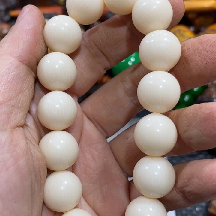 滴血莲花菩提吊坠