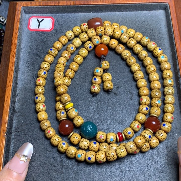 星月菩提吊坠菩提