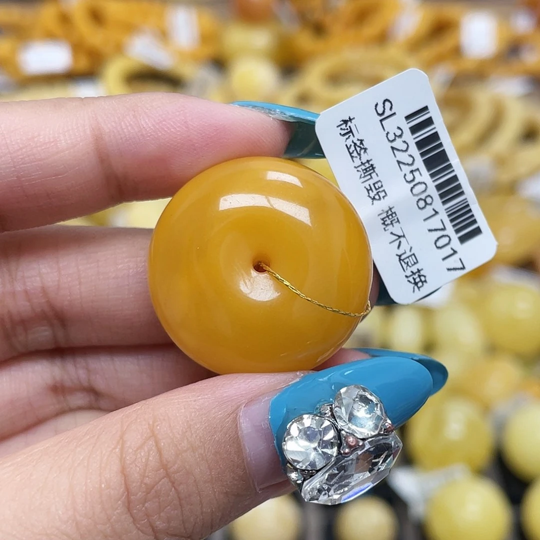 蜜蜡未镶嵌珠宝奇石25.5mm扣子