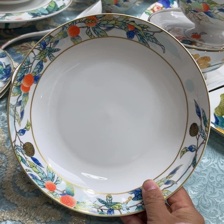 用***8骨瓷荔枝八寸深盘四个
