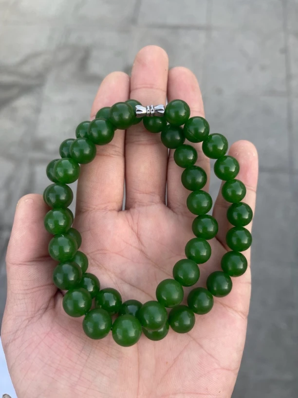 新疆山料辣菠菜绿手串卡 10 妈妈链 高端大气