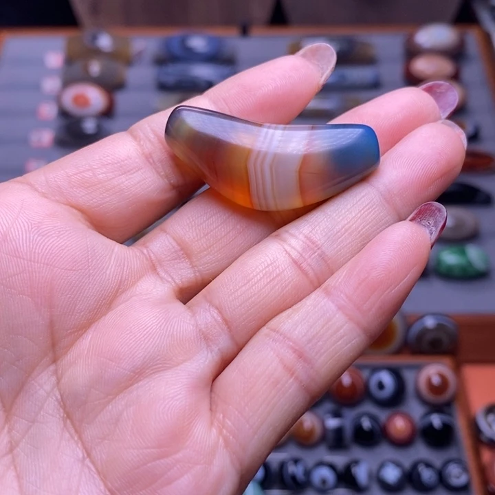 翡***芯玛瑙/玉髓未镶嵌颈饰