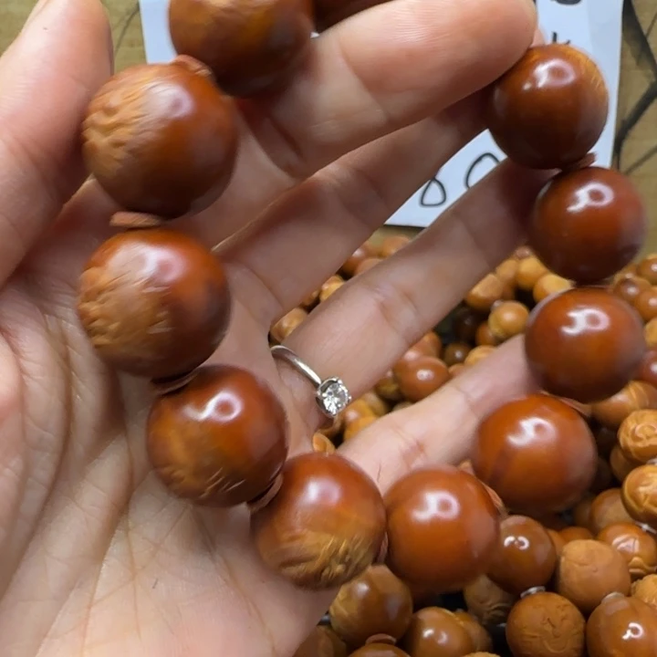 迈***琦橄榄核把件橄榄核手串