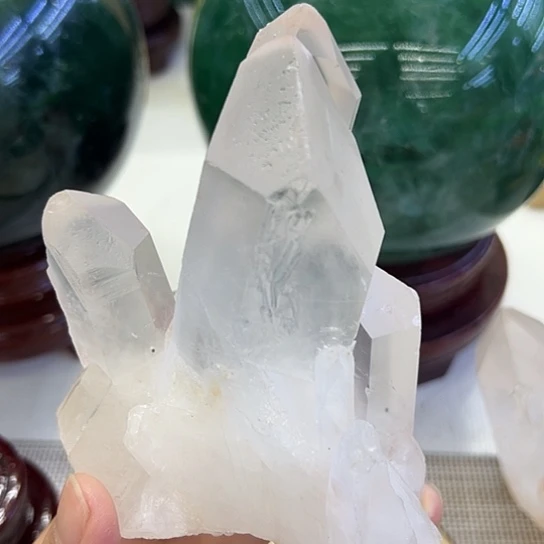 水晶摆件未镶嵌主***伟摆件