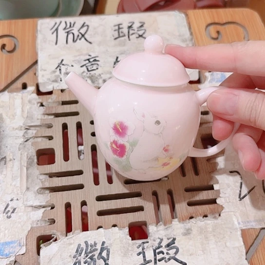 微瑕介意的勿拍，喜欢再下单，谢谢支持