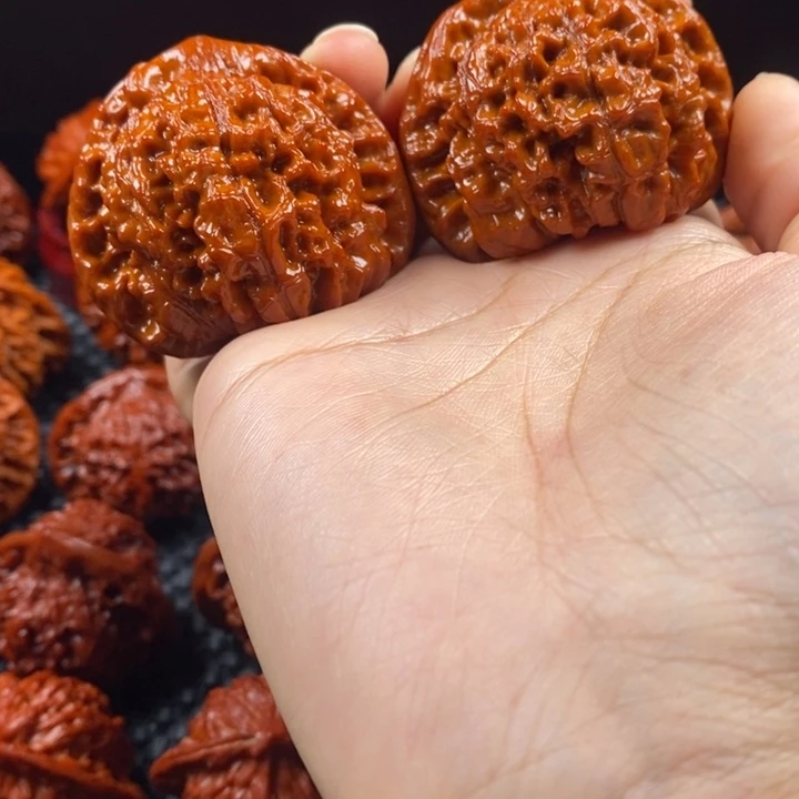 文玩核桃吊坠不****不官帽