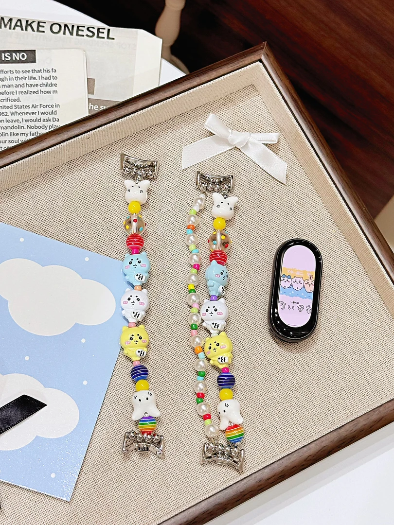 适用苹果iwatchS11乌萨奇小八吉伊串珠表带小米910pro华为910表带