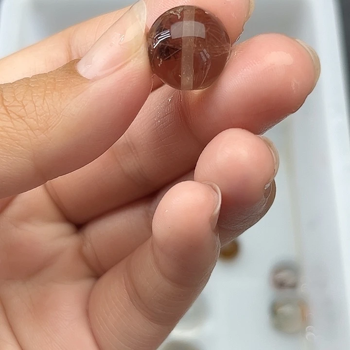 h***y未镶嵌吊坠(赠链)水晶