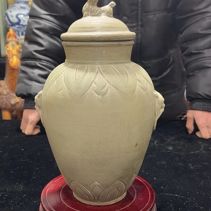 瓷片漂亮漂亮。         漂亮